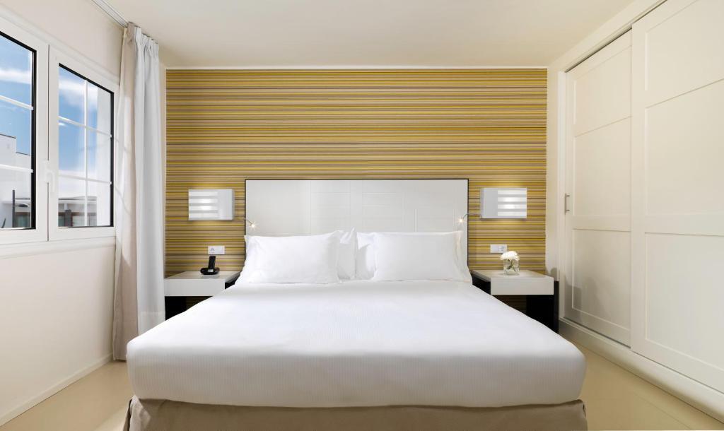 H10白色套房精品酒店 - 仅成人 普拉亚布兰卡 客房 照片